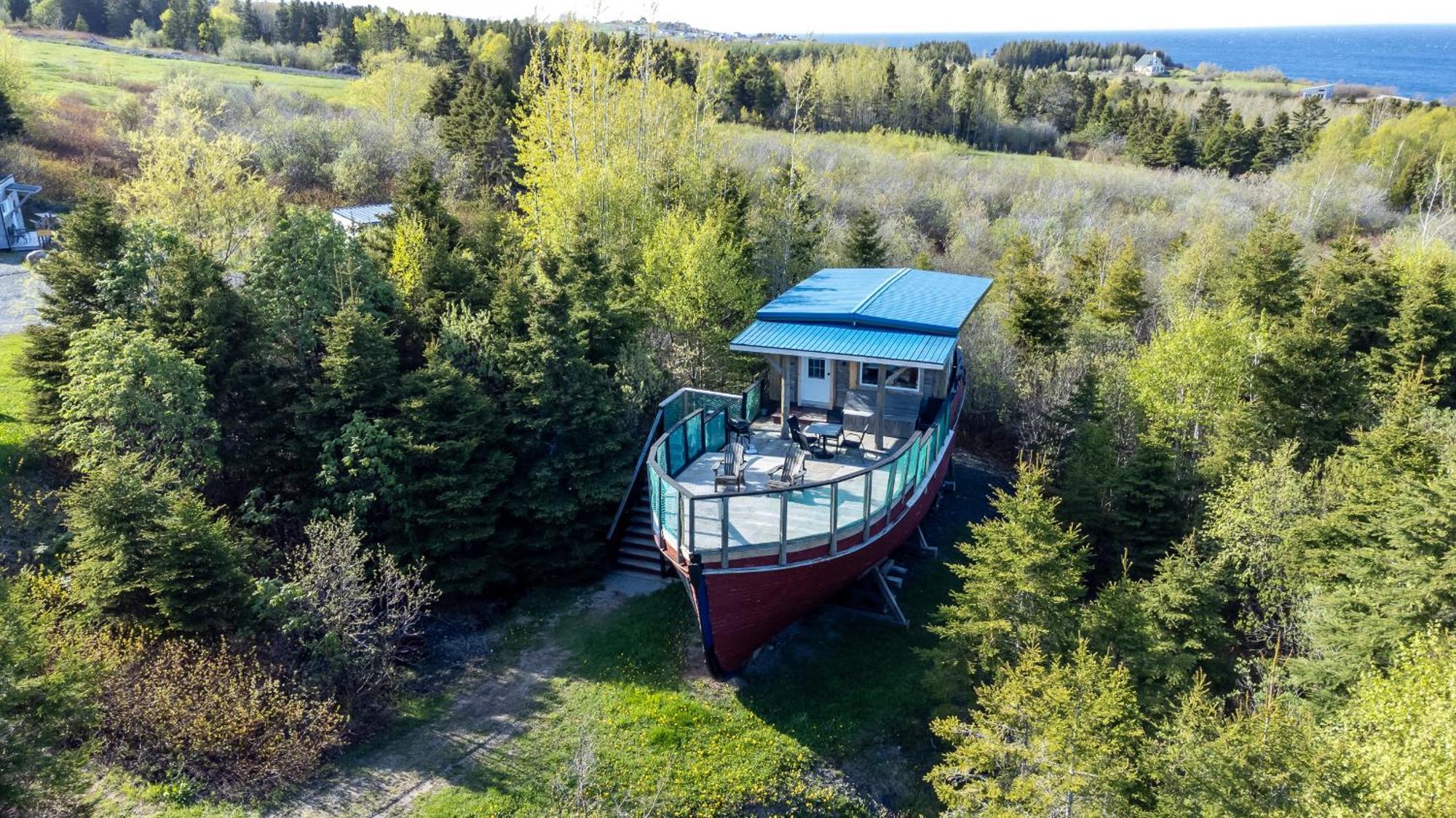 Auberge/Chalet Griffon Aventure L'Anse-au-Griffon Exteriör bild