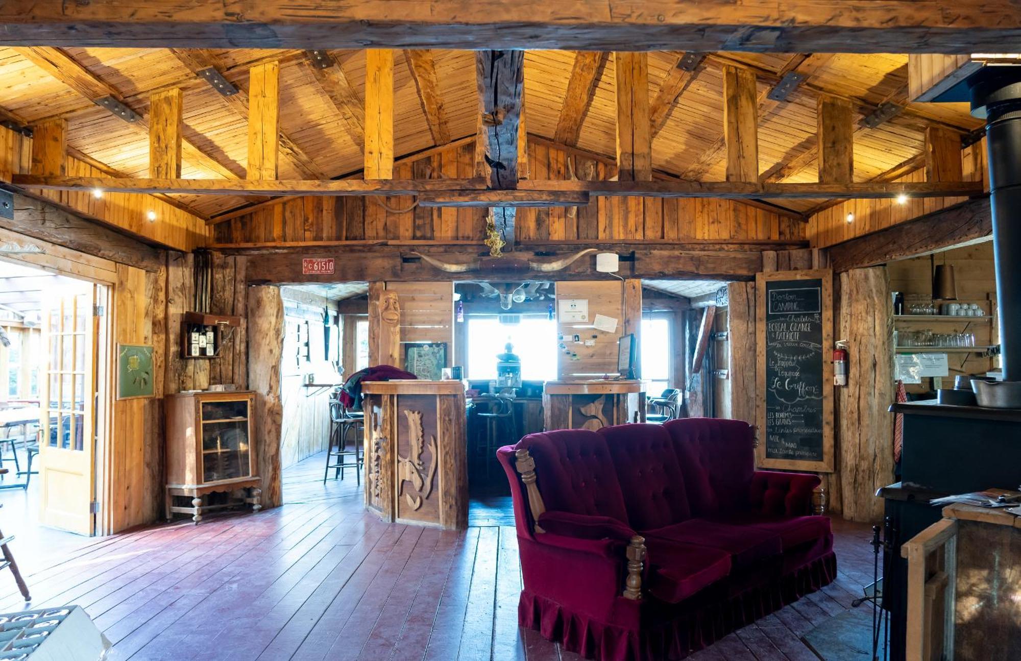 Auberge/Chalet Griffon Aventure L'Anse-au-Griffon Exteriör bild