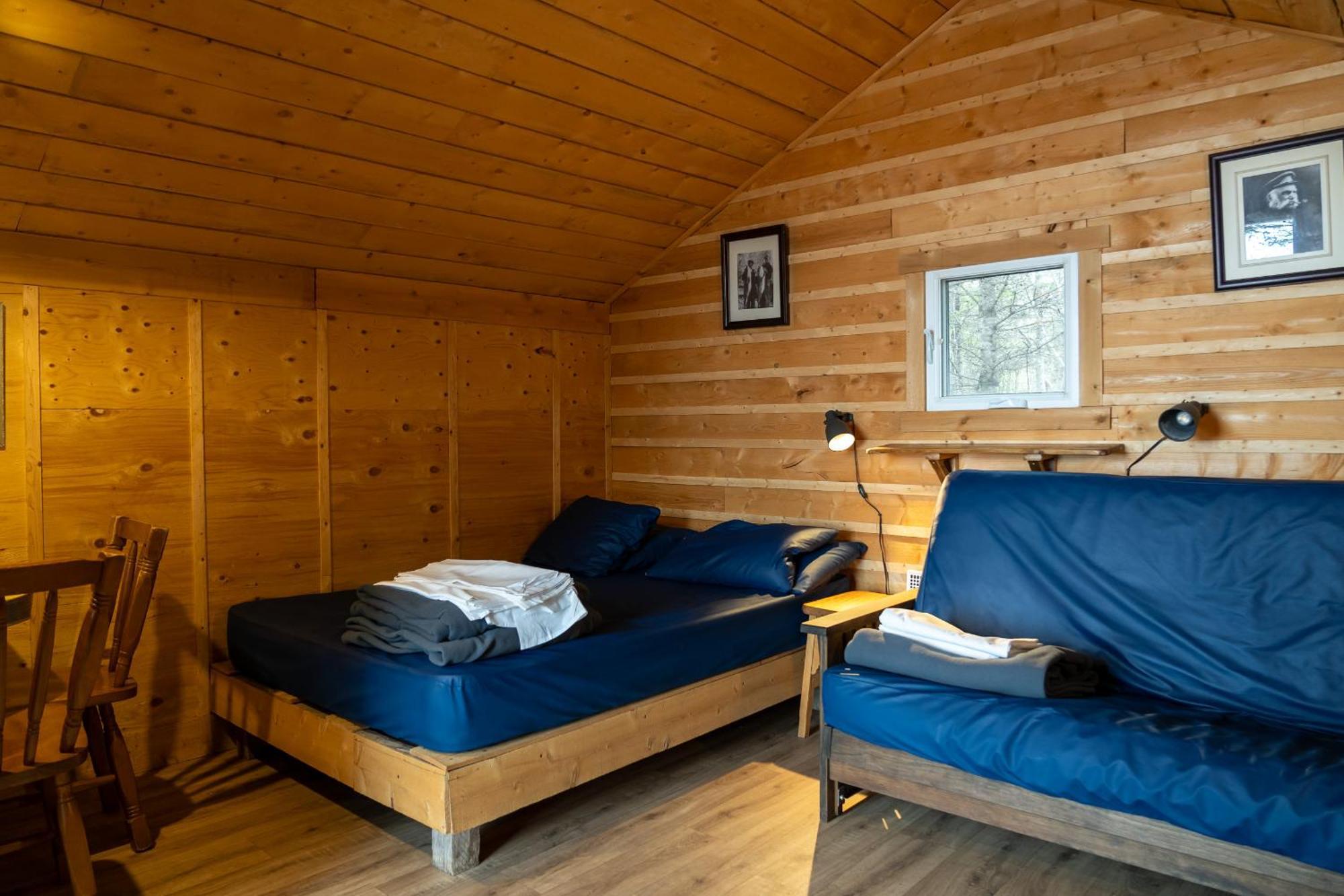 Auberge/Chalet Griffon Aventure L'Anse-au-Griffon Exteriör bild