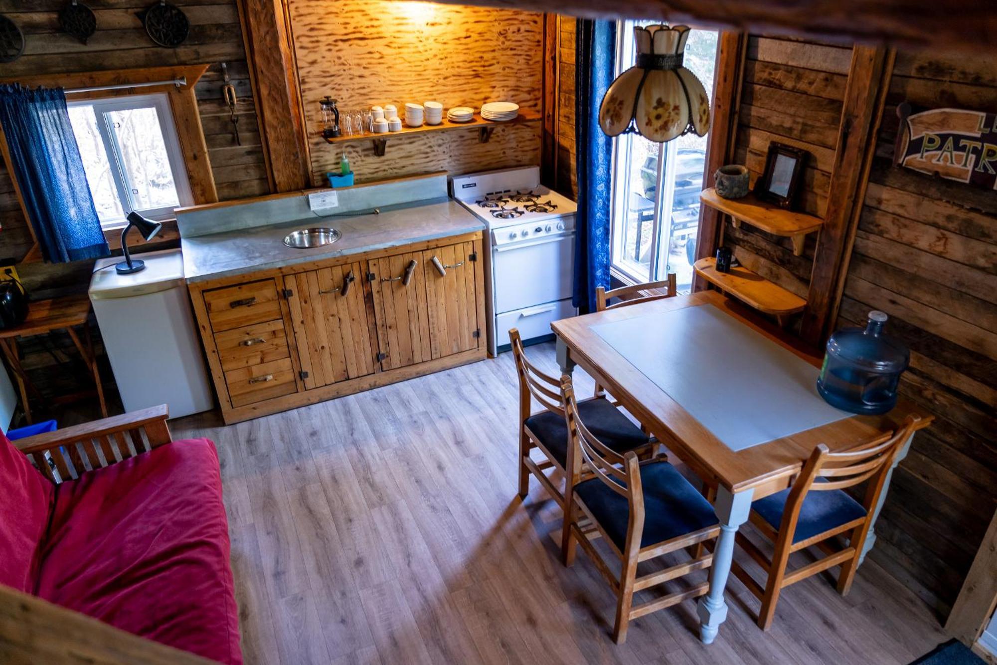 Auberge/Chalet Griffon Aventure L'Anse-au-Griffon Exteriör bild
