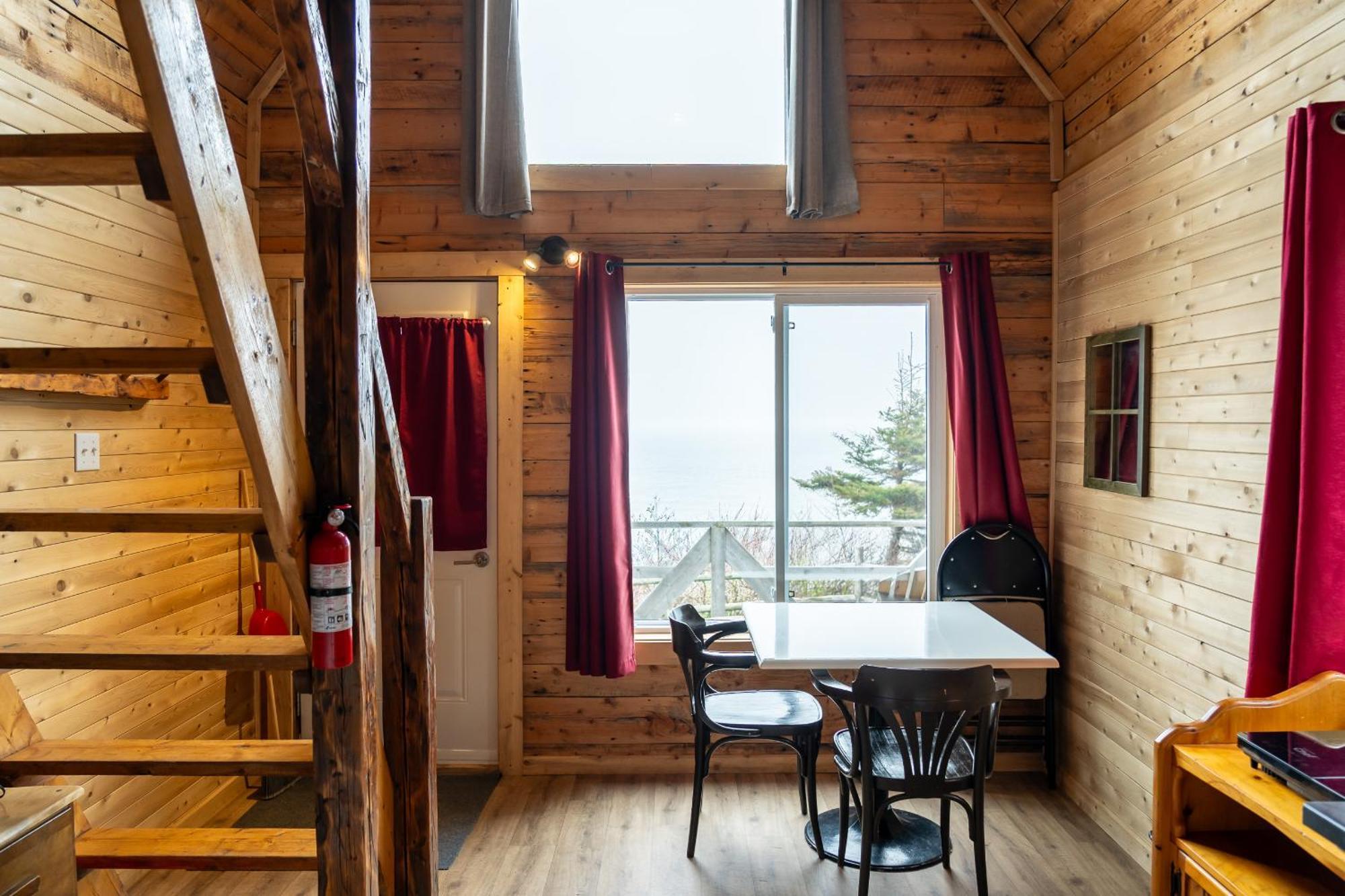 Auberge/Chalet Griffon Aventure L'Anse-au-Griffon Exteriör bild