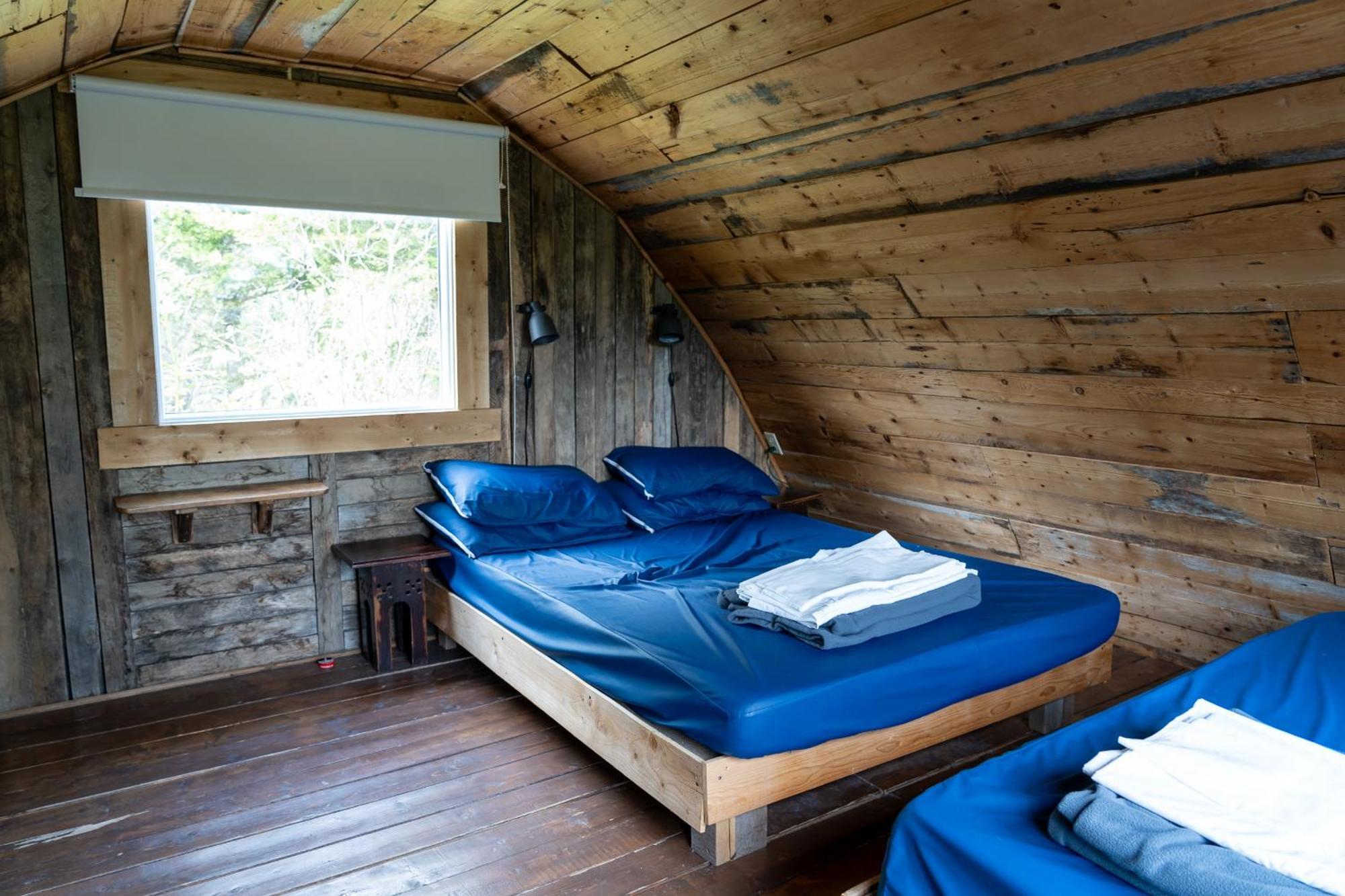 Auberge/Chalet Griffon Aventure L'Anse-au-Griffon Exteriör bild