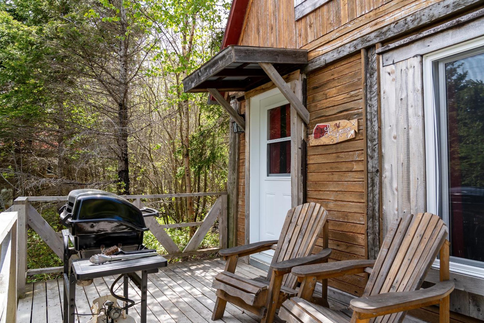 Auberge/Chalet Griffon Aventure L'Anse-au-Griffon Exteriör bild